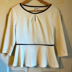 $5 for $15 Women’s 3/4 length blouse